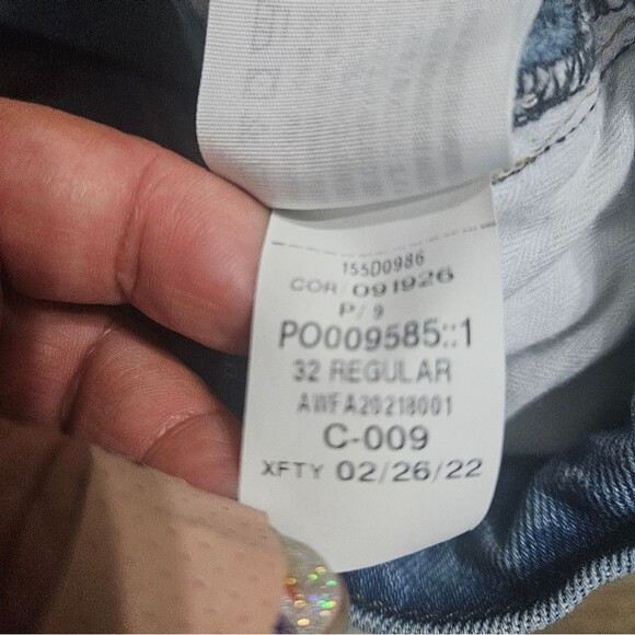 Abercrombie & Fitch 90s Straight Ultra High Rise Crossover Jean Size 32 - Picture 9 of 10